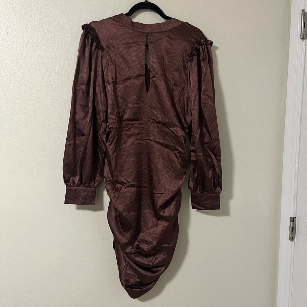 NWT Boohoo Elegant Brown Long Sleeve Dress ruched party club size 10 - Picture 2 of 9
